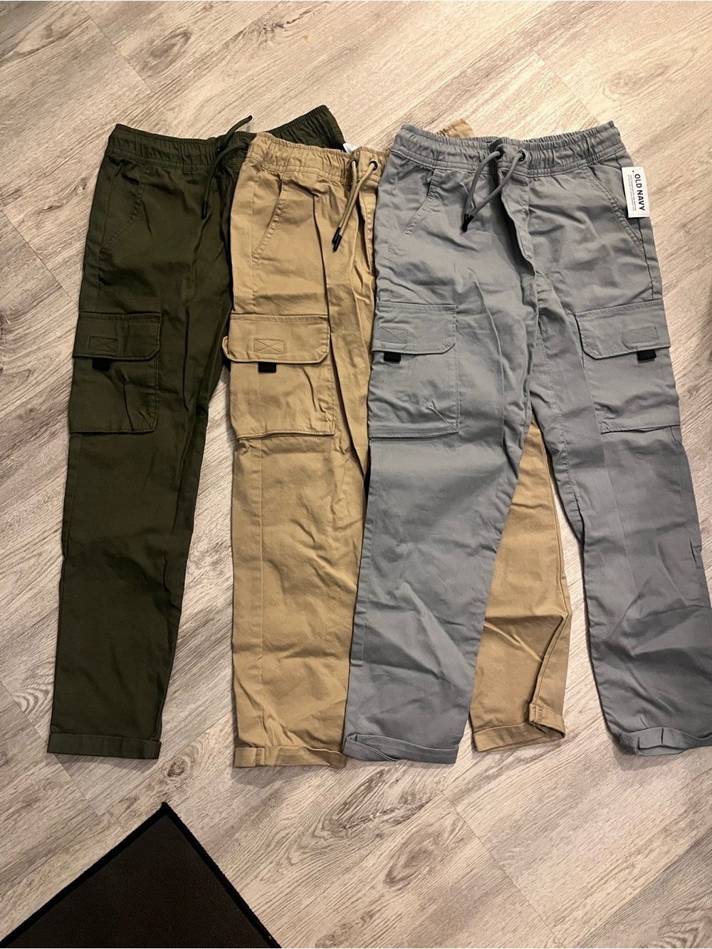 Old Navy boys Cargo Jogger Pants - Olive, Khaki, Gray size 8